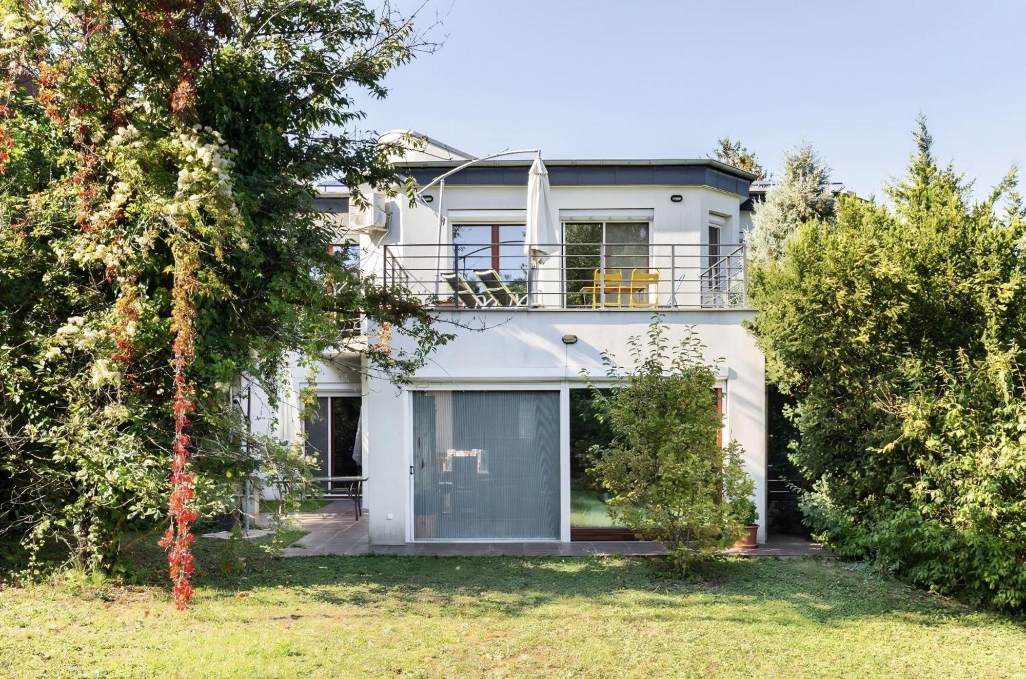 Maharaja Mountain Palace With Free Privat Parking And Garden Budapest Luaran gambar